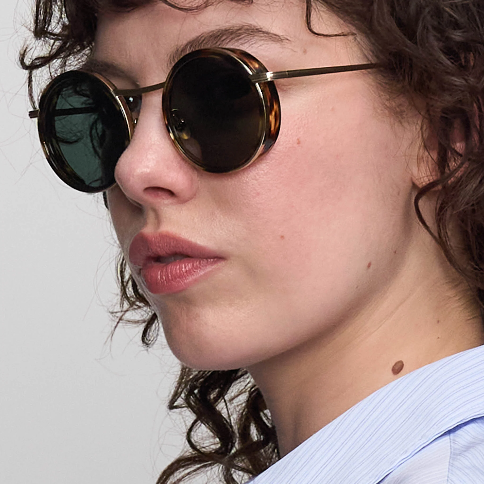 Chillwave – Brushed Gold Tortoise / Green - Image 4