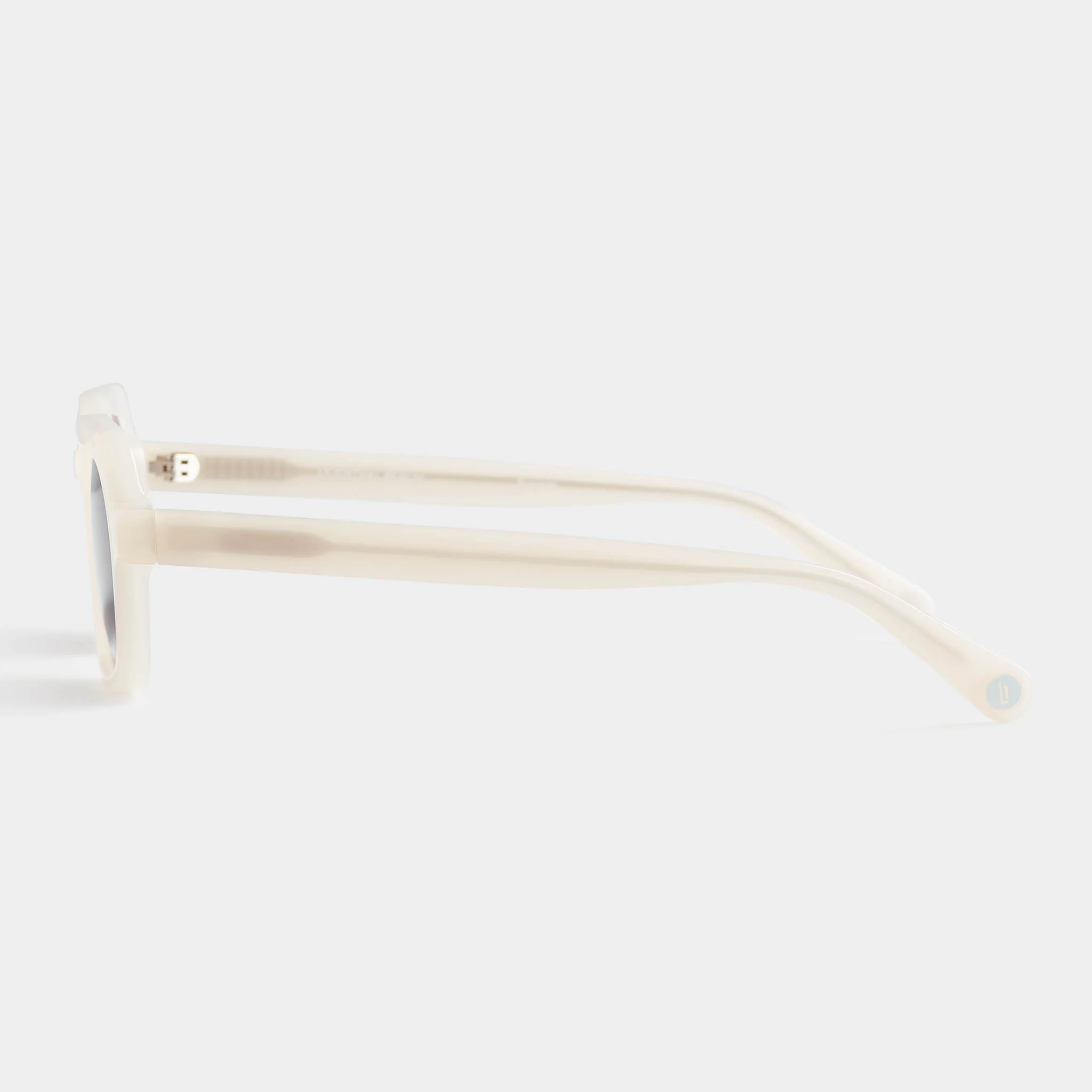 Dreamgaze II – Milky Beige / Gray - Image 5