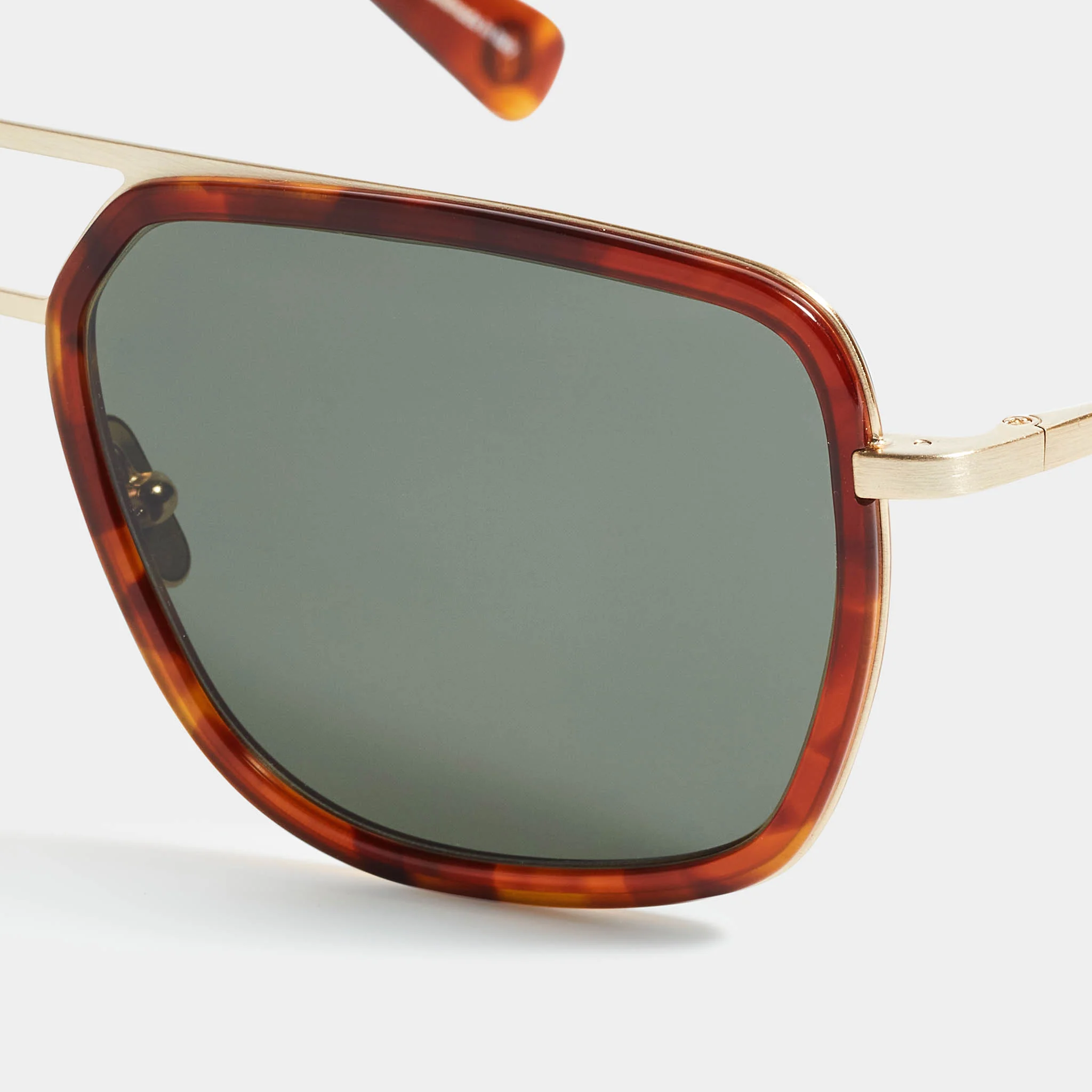 Aero Funk – Brushed Gold Brown / Green - Image 7
