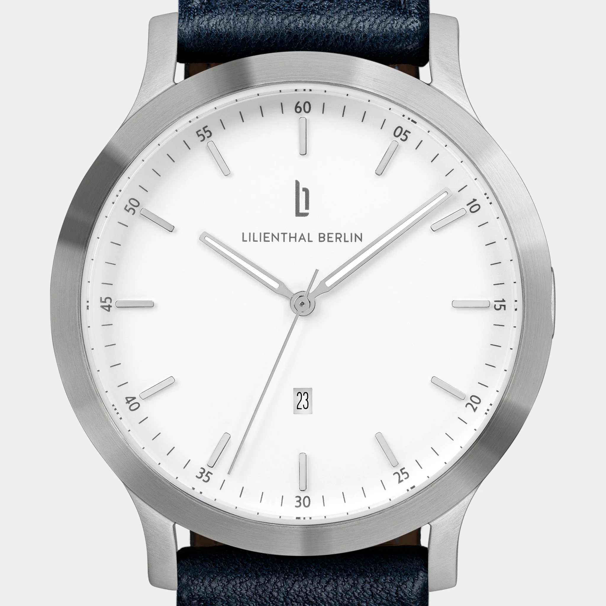 Huxley – Silver White - Image 6