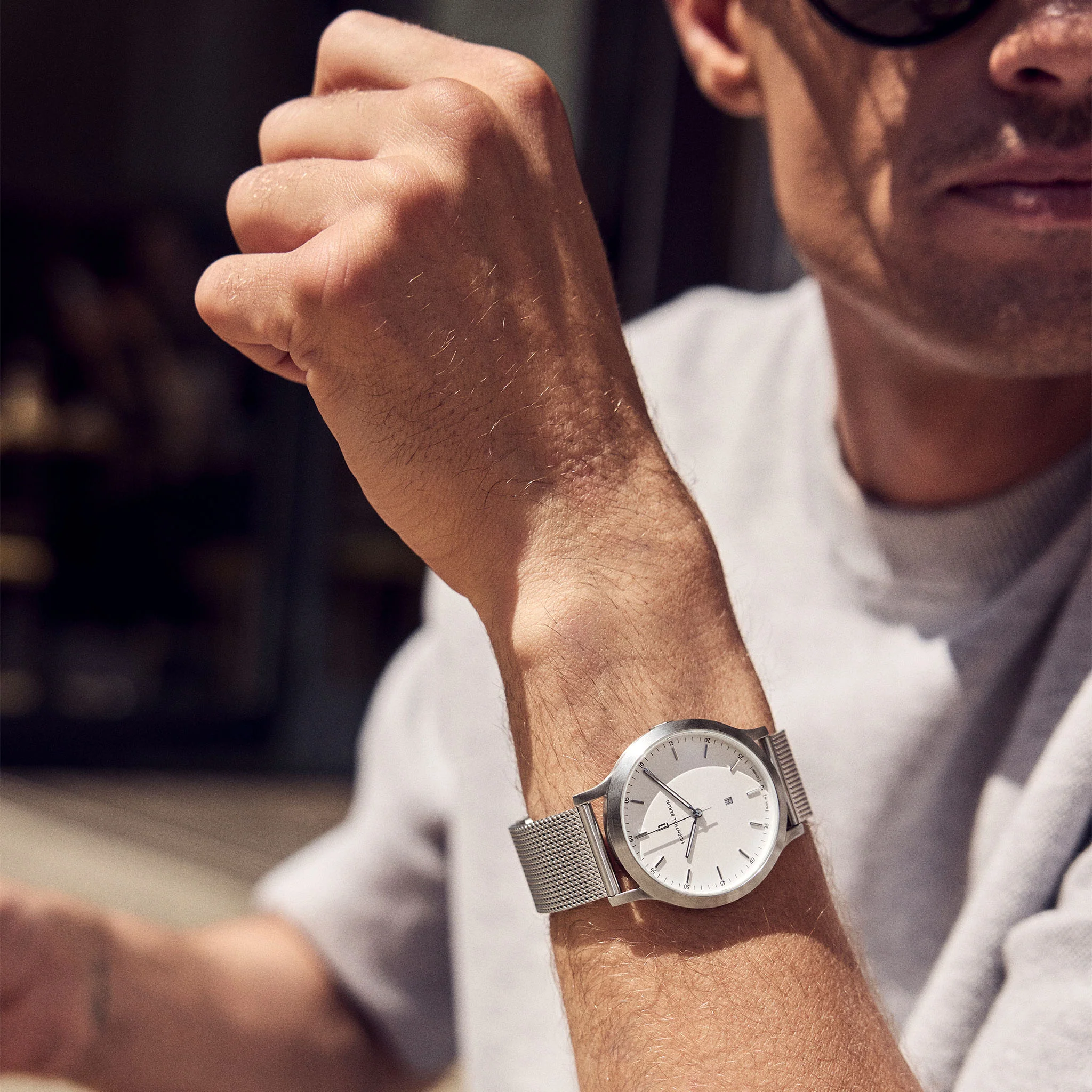 Huxley – Silver White - Image 10