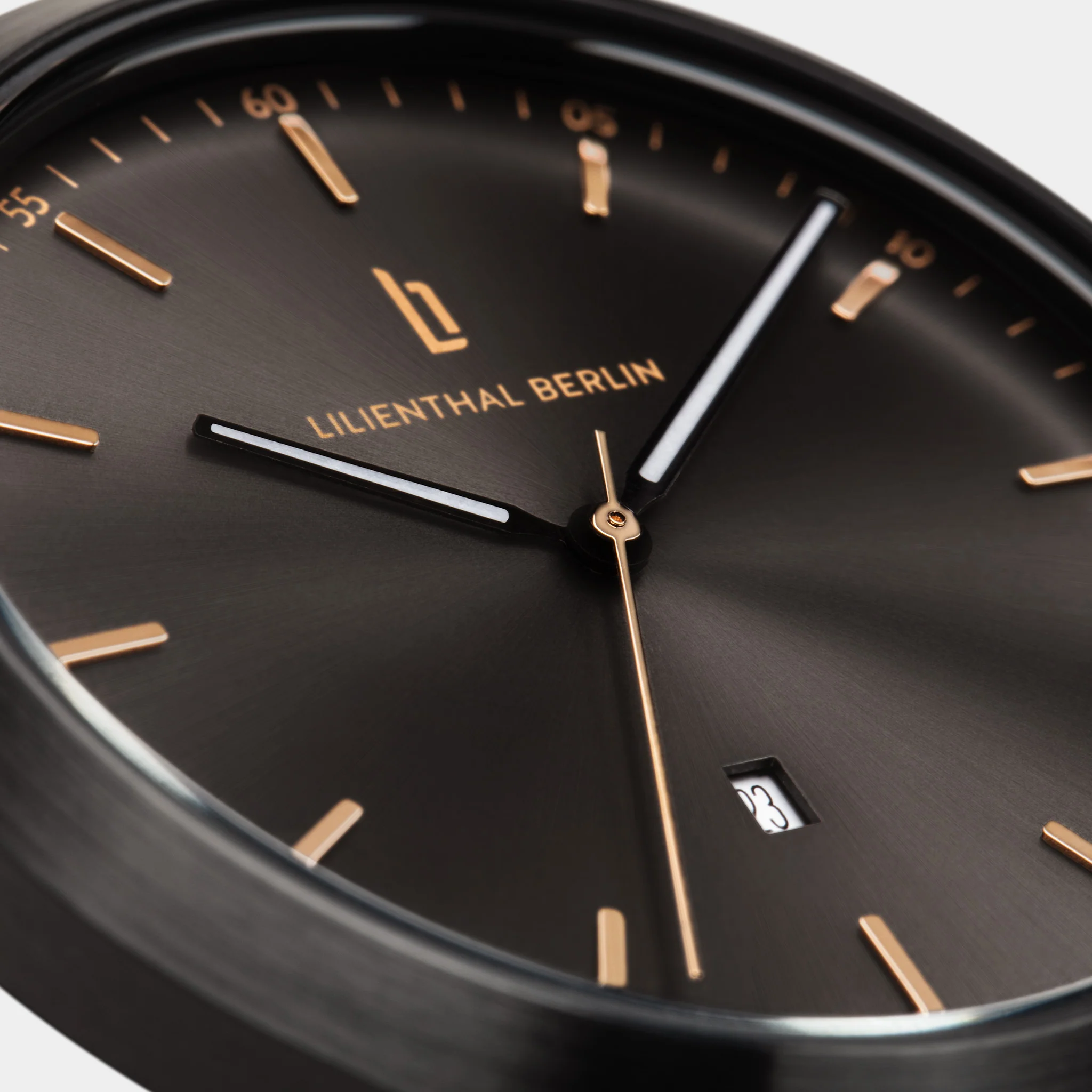 Huxley – Black Bronze - Image 4