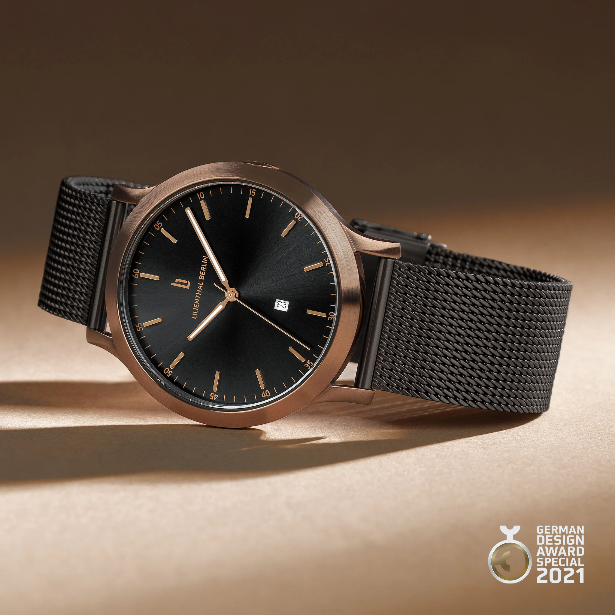 Huxley – Bronze Black - Image 3