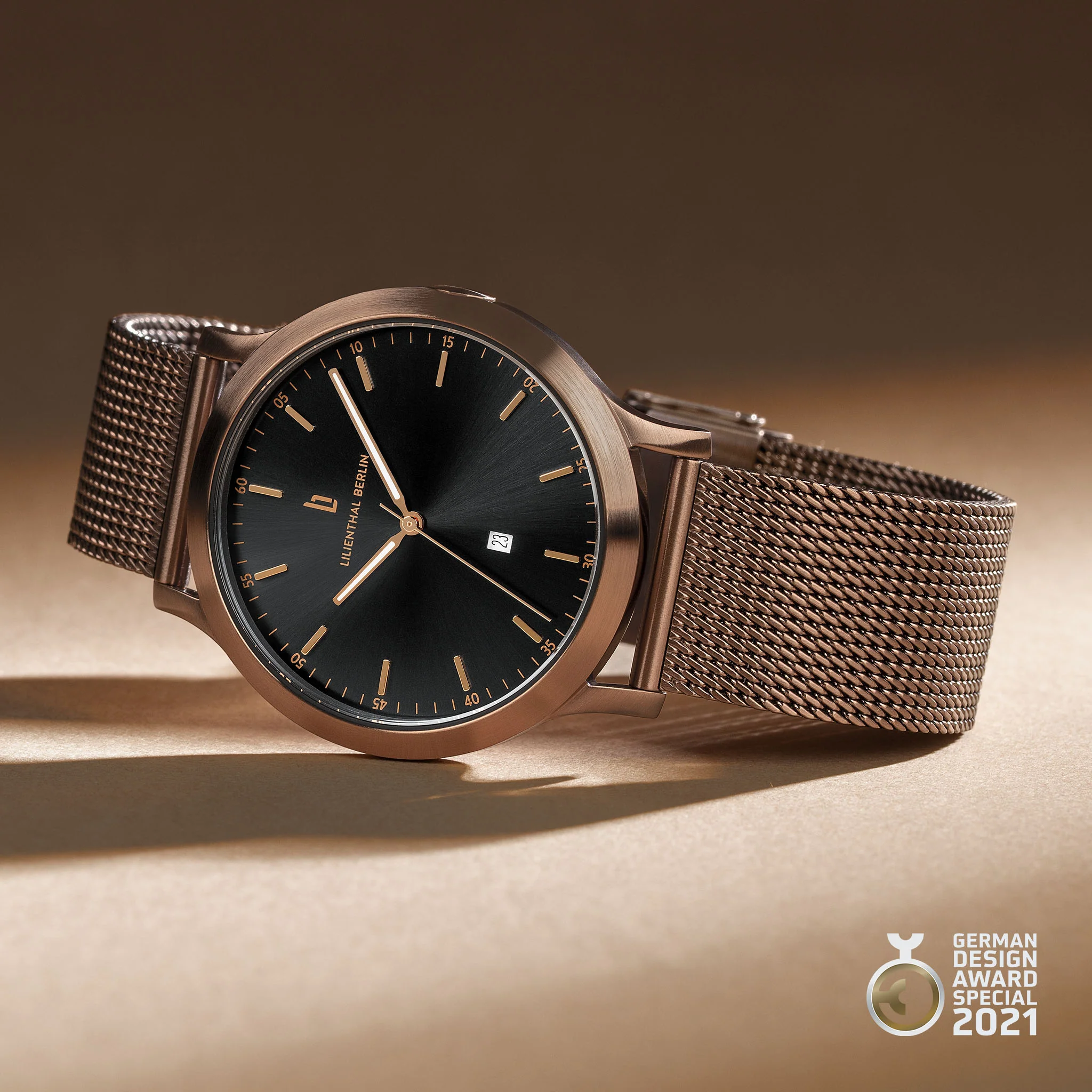 Huxley – Bronze Black - Image 3