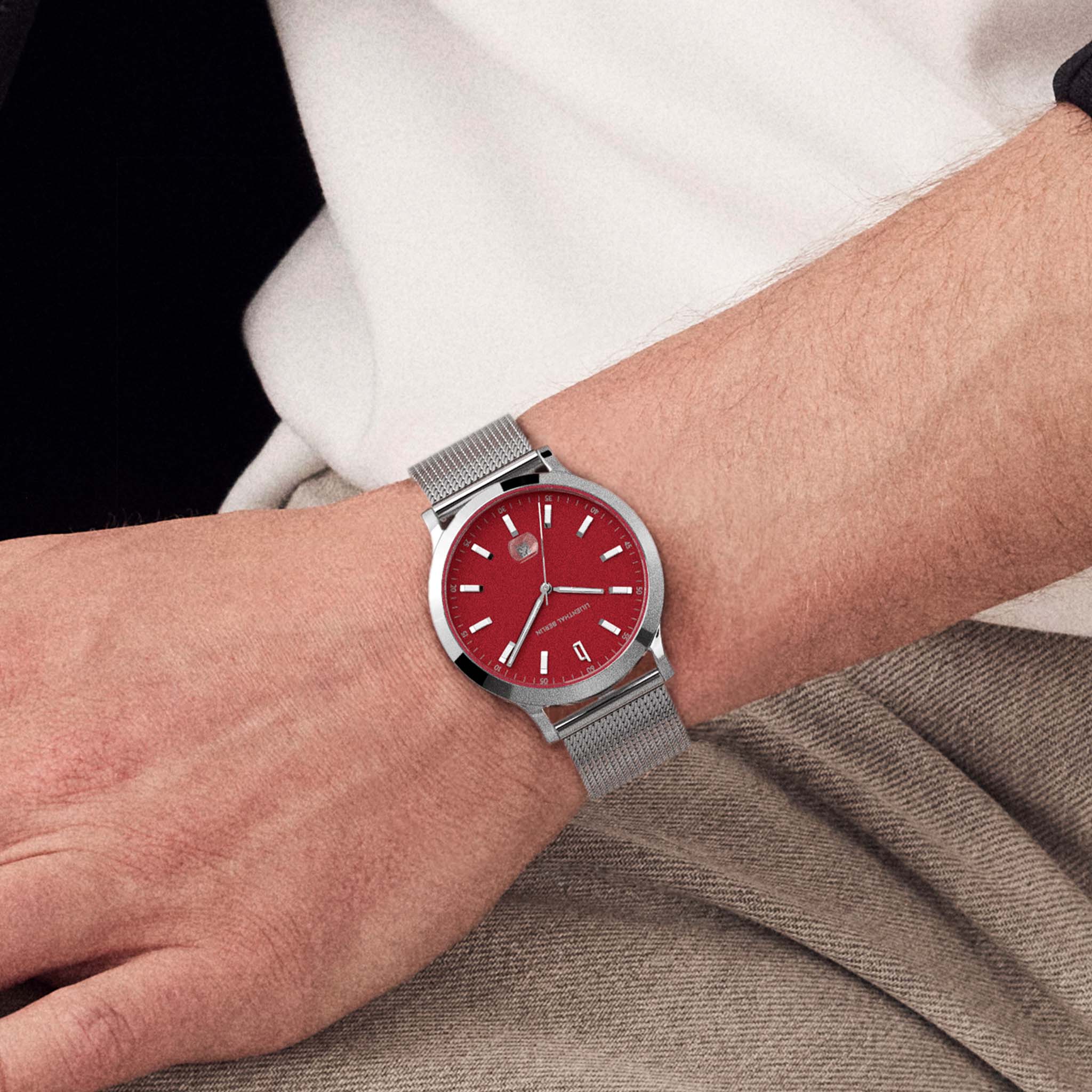 Huxley II – Crimson Red - Image 10