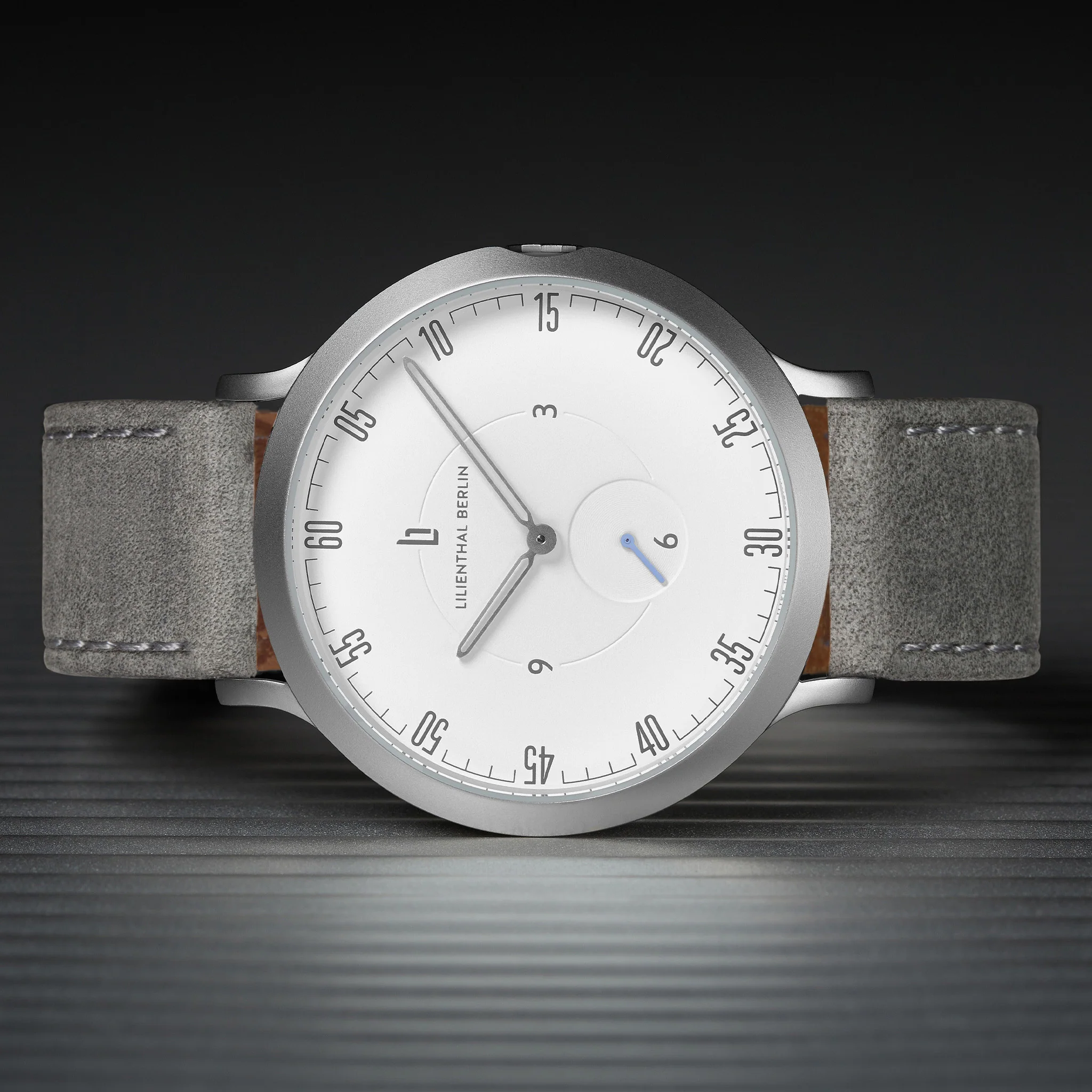 Lilienthal 1 – Silver White - Image 3