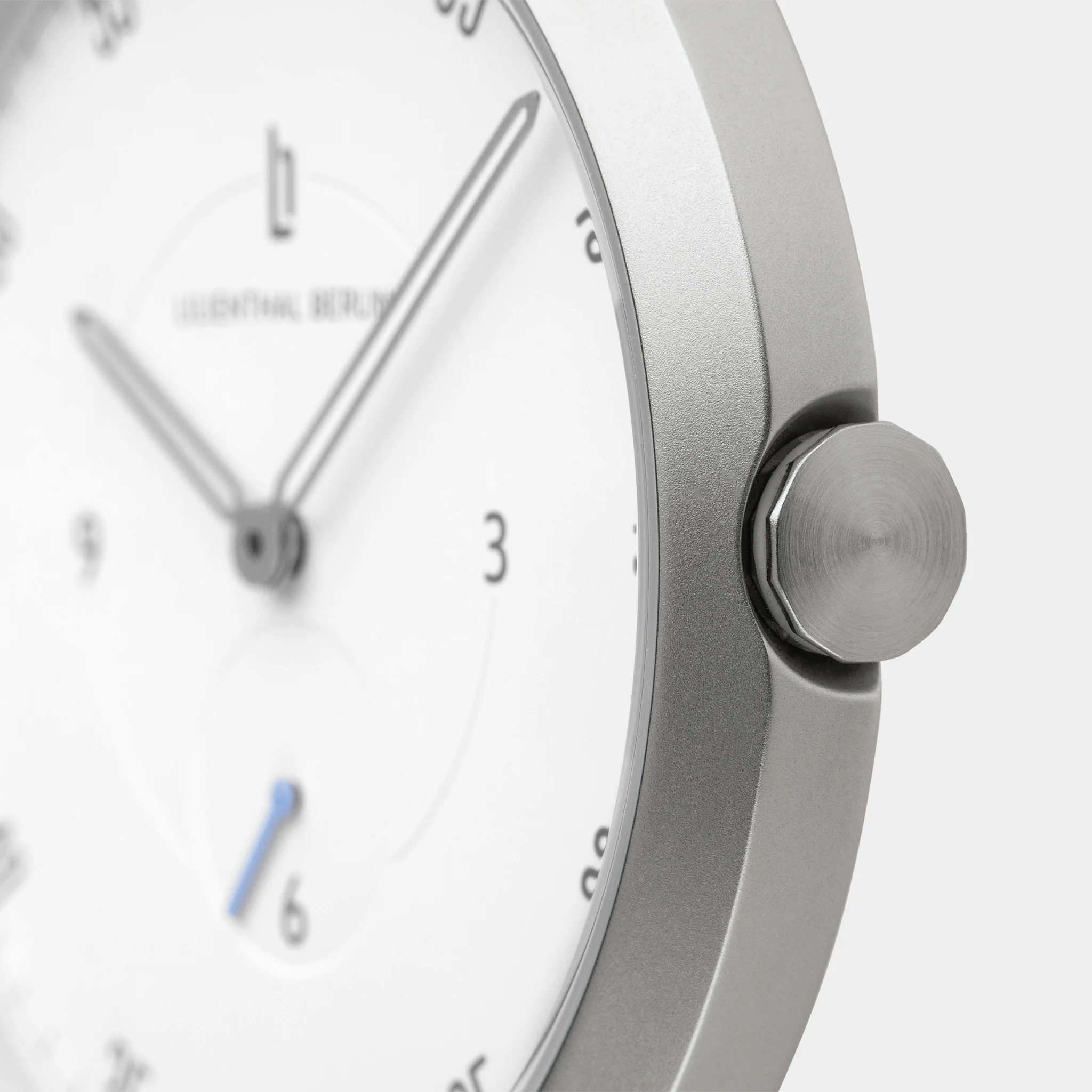 Lilienthal 1 – Silver White - Image 5