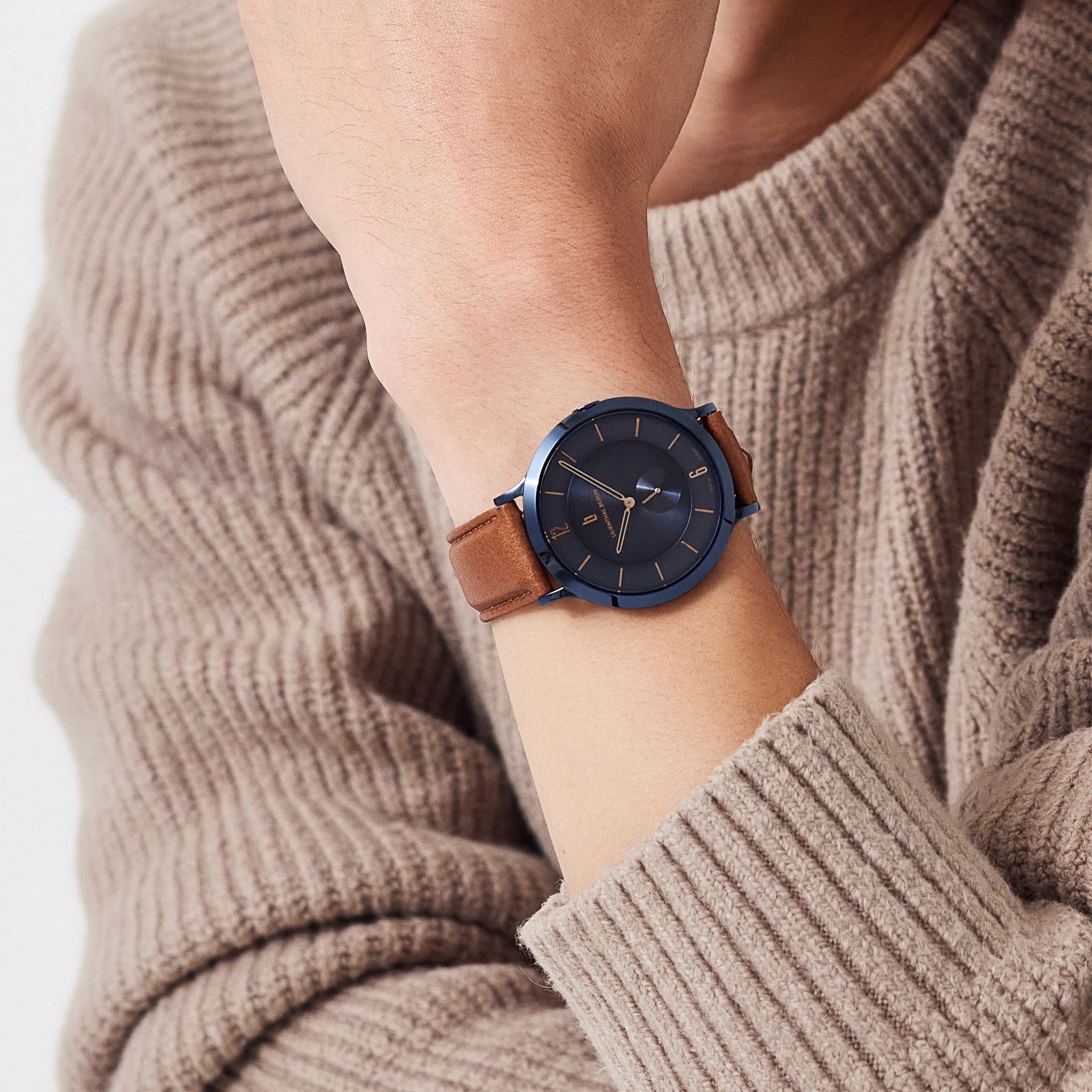The Classic – Blue Rose Gold - Image 9