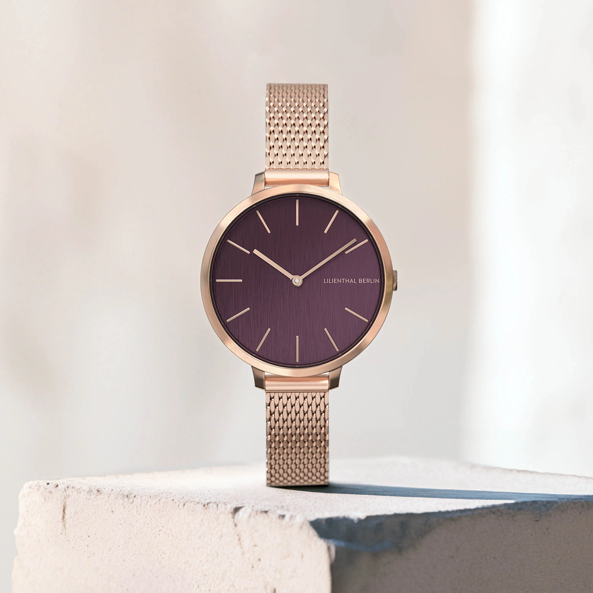 Rosalux – Rosegold Burgundy - Image 3