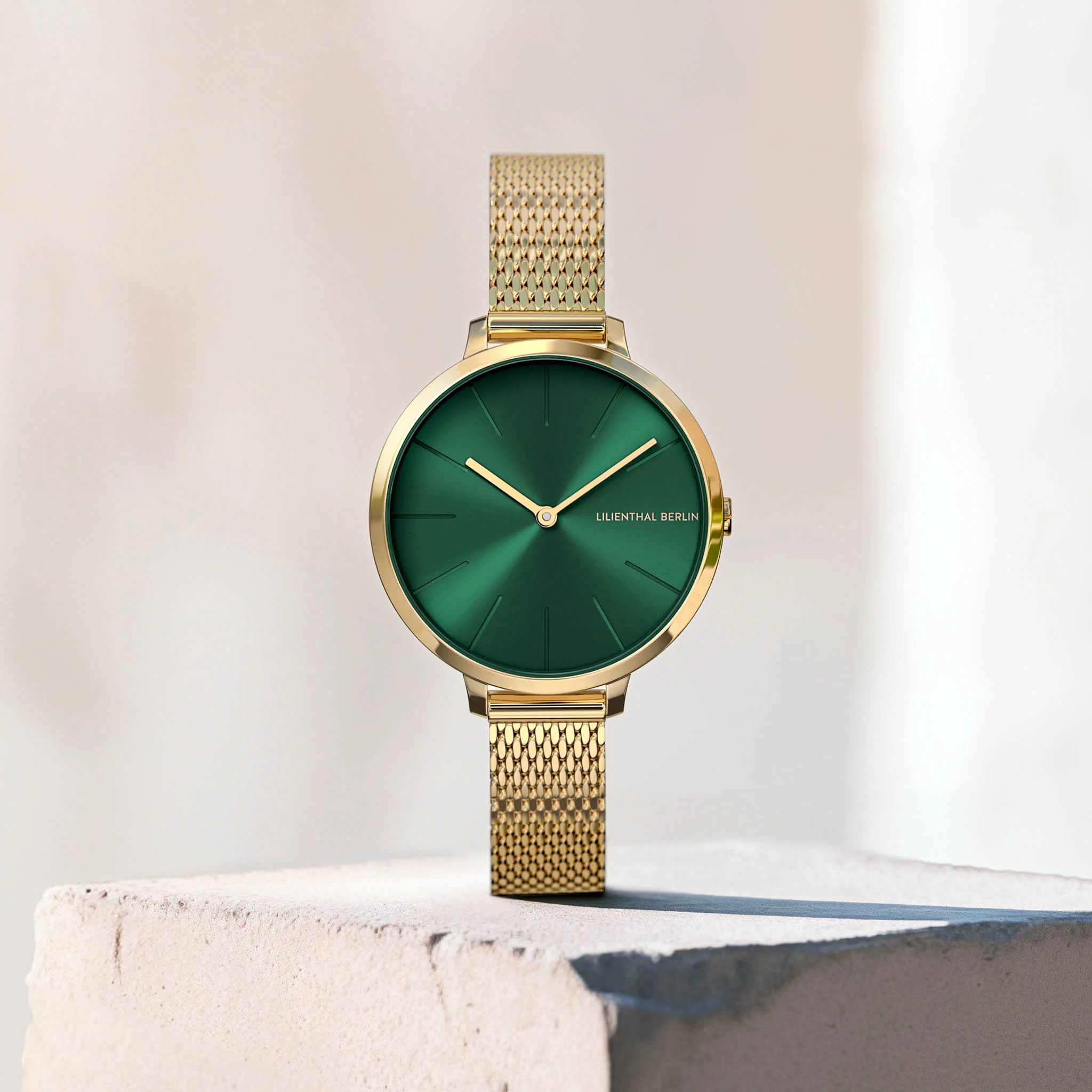 Rosalux – Gold Emerald Green - Image 3
