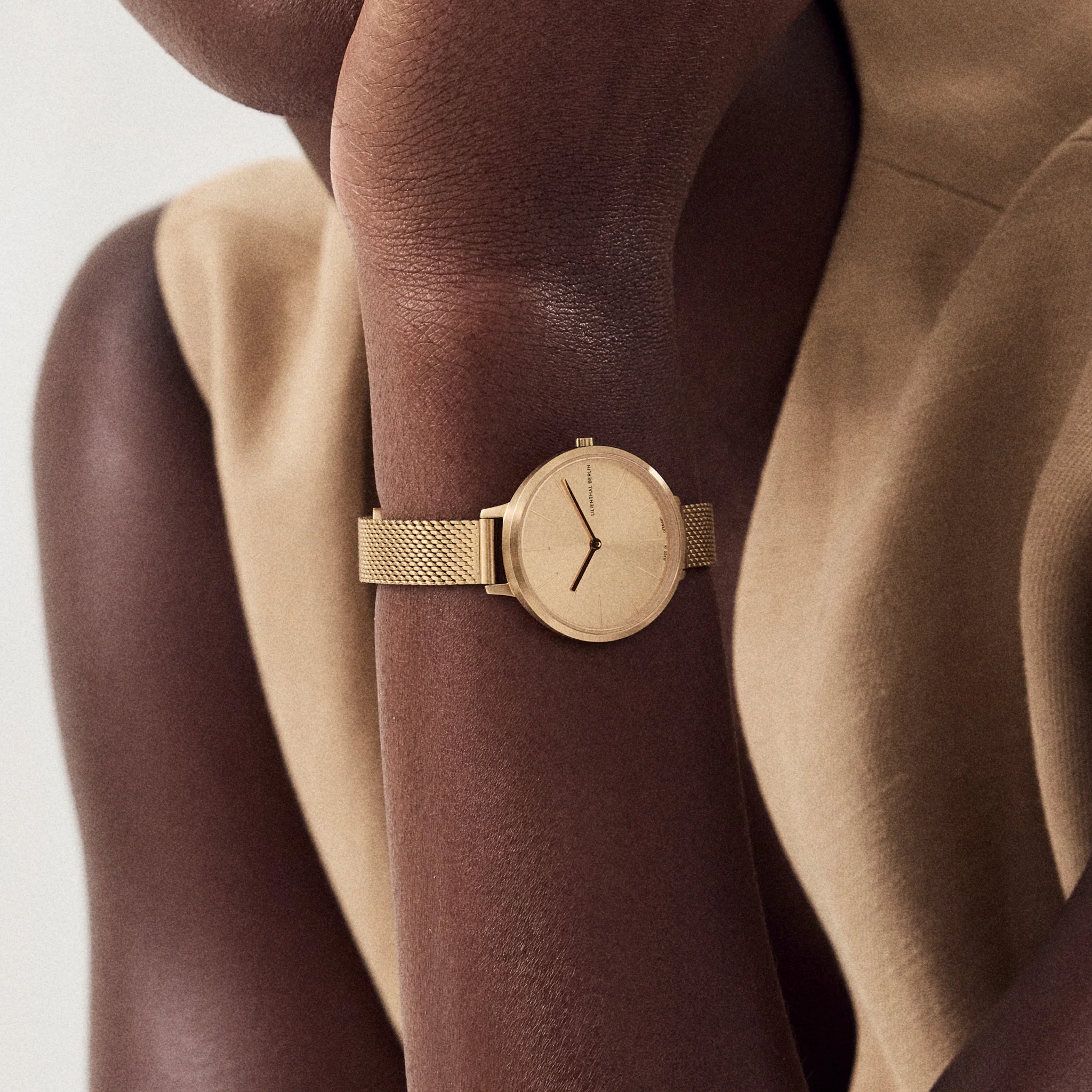 Rosalux – Gold Rush - Image 9
