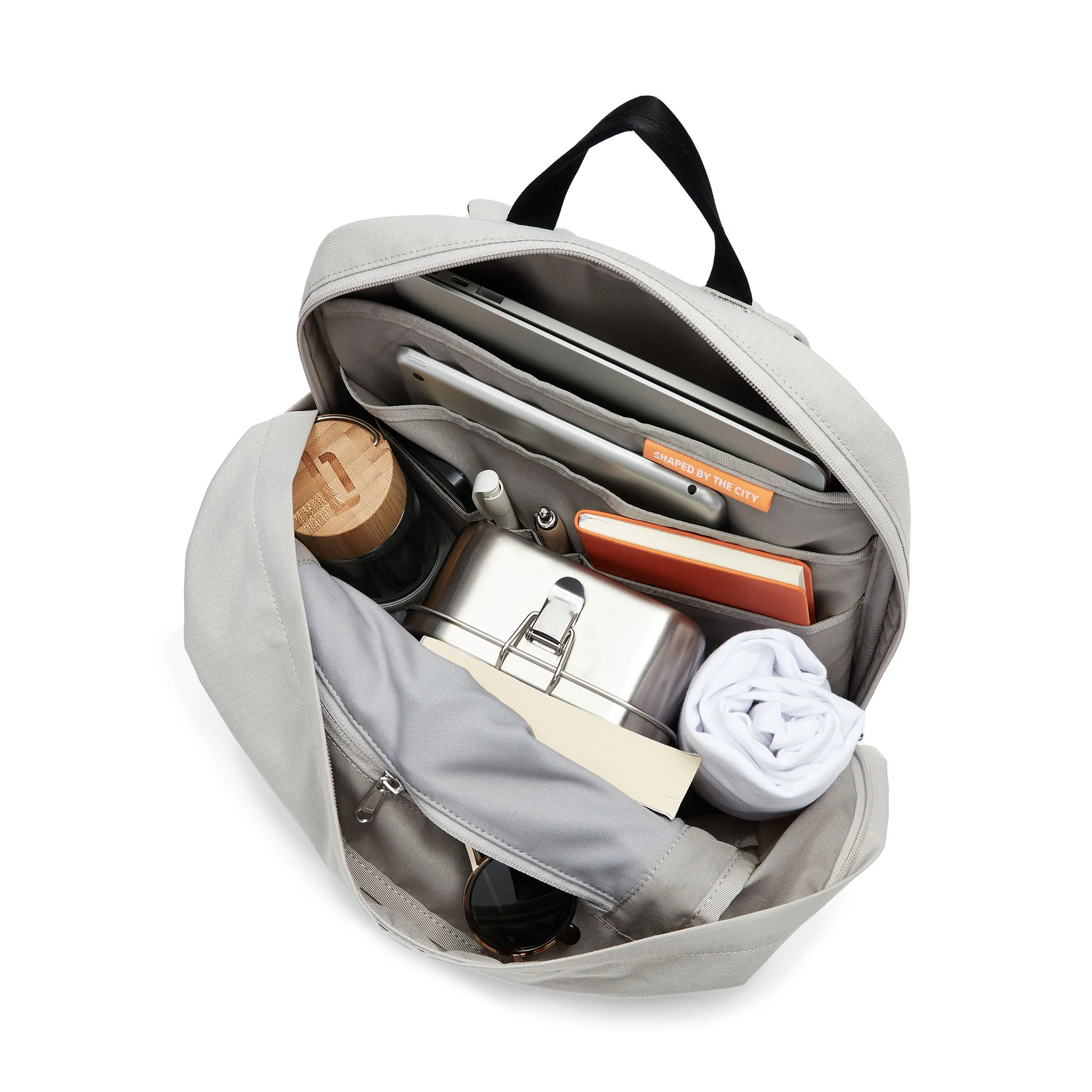 Urbaneer 3-in-1 Daypack – Chalk - Image 4