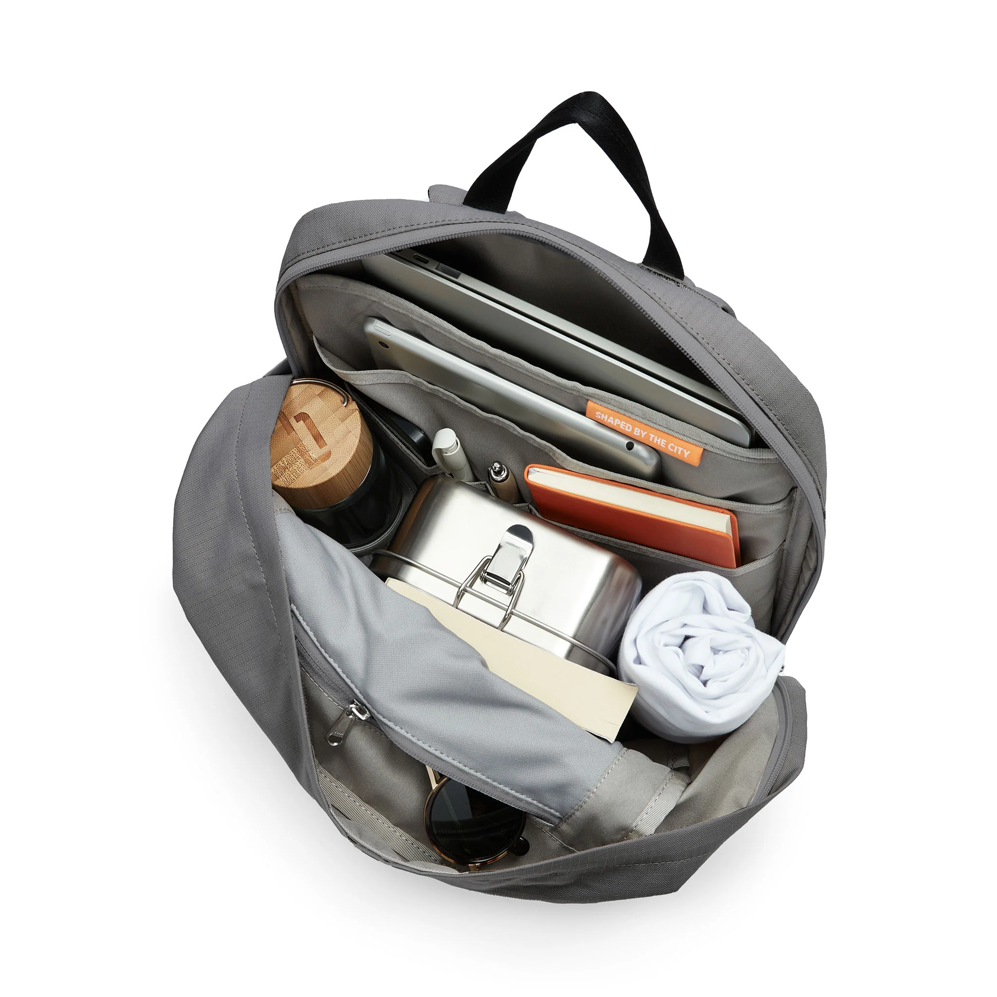 Urbaneer 3-in-1 Daypack – Charcoal - Image 4