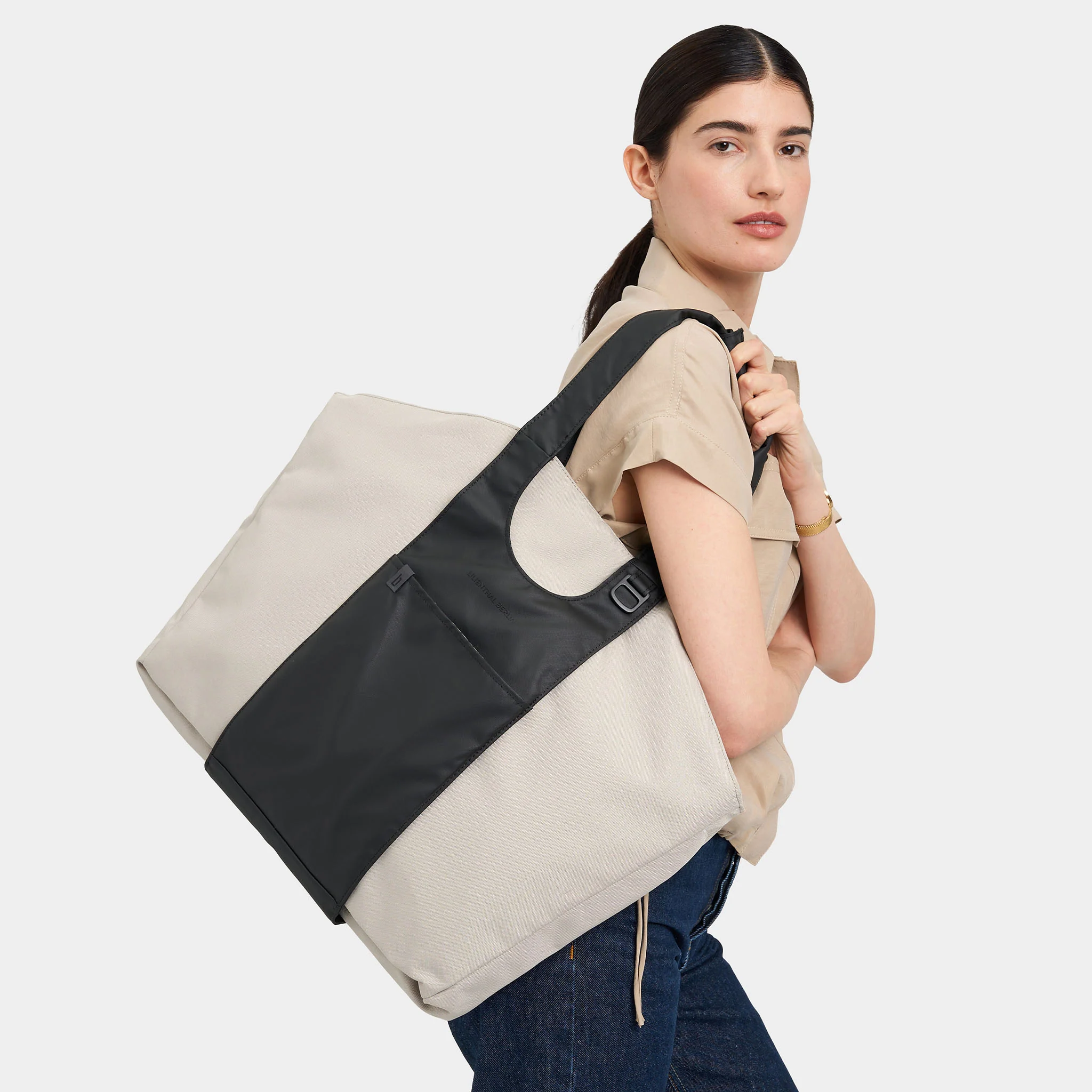 Urbaneer Tote Bag Utility – Beige - Image 4