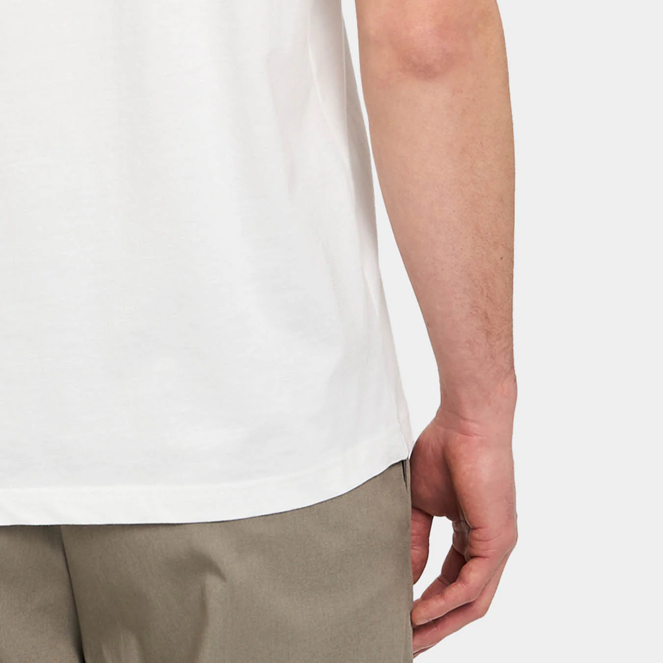 Circular T-Shirt – Off-White - Image 5